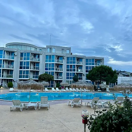 Atlantis Resort&4 Swimming Pools&spa&апартамент *