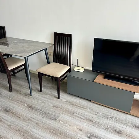 Atlantis & 4 Swimming Pools & & * Burgasz