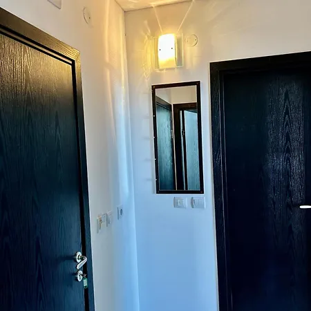 Atlantis & 4 Swimming Pools & & Apartman