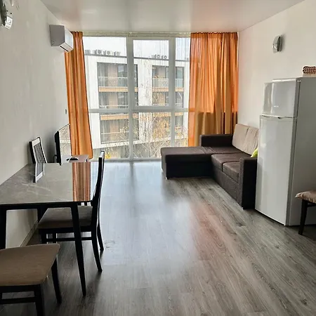 شقة Atlantis & 4 Swimming Pools & & بورغاس