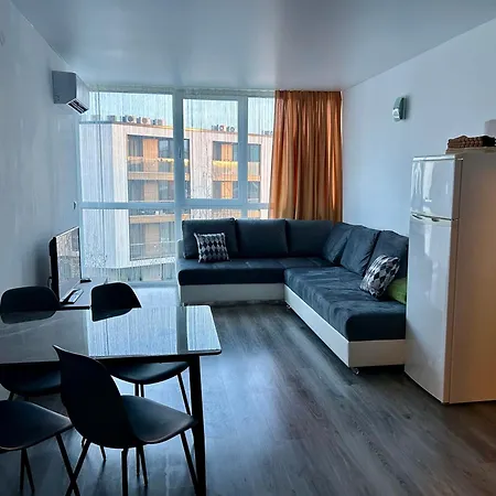 Apartmán Atlantis & 4 Swimming Pools & &