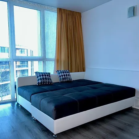 Atlantis & 4 Swimming Pools & & Apartament