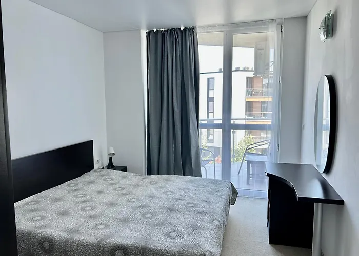 Apartmán Atlantis & 4 Swimming Pools & & *