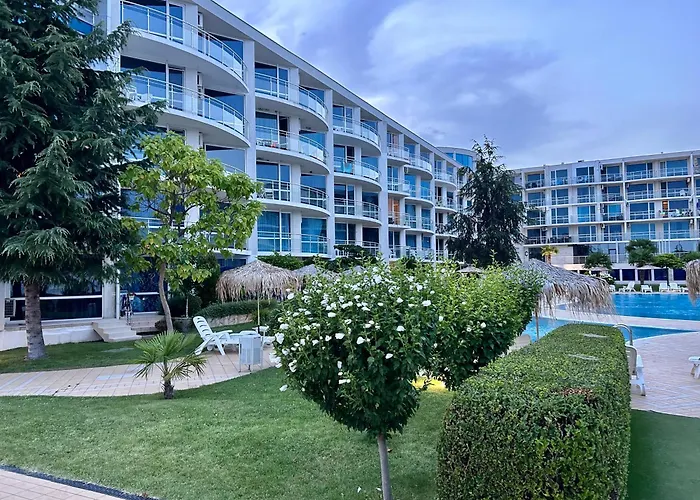 Atlantis & 4 Swimming Pools & & * Burgas City