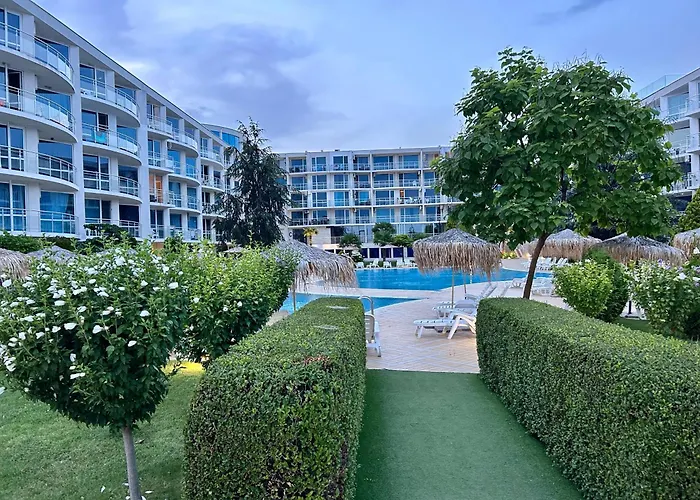 Atlantis & 4 Swimming Pools & & * Burgas