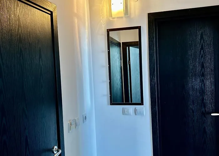 Atlantis & 4 Swimming Pools & & דירה